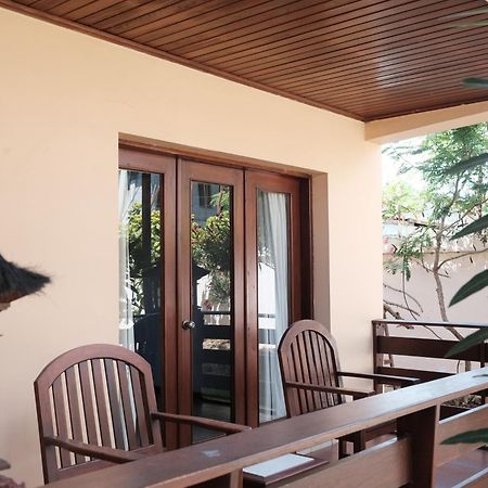 Arbiru Beach Resort Dili Exterior photo
