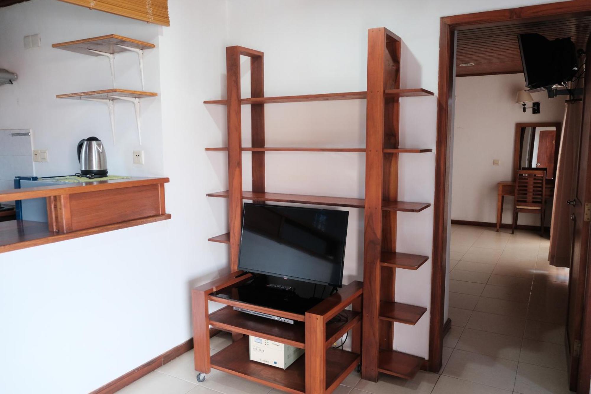Arbiru Beach Resort Dili Exterior photo